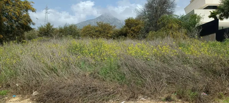 Terreno en Venta Nagüeles Milla de Oro 1426m2 Vistas al Mar