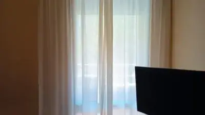 Apartamento en venta en Alvaro Domecq con terraza y baño en suite
