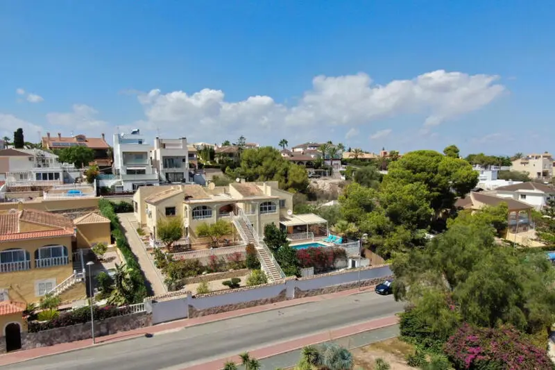 7 Apartamentos Villa en Venta Torrevieja