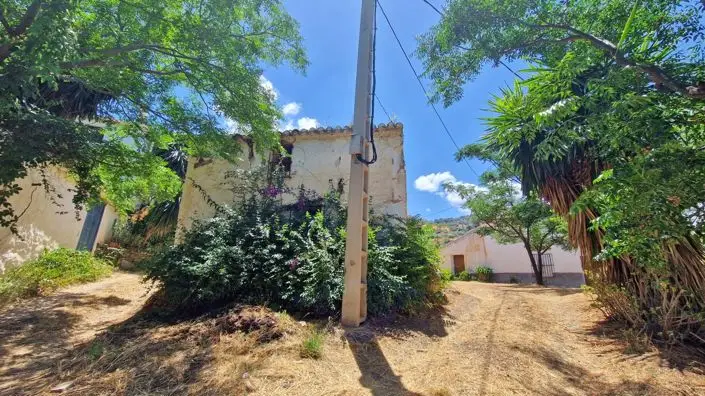 Cortijo 4 Dormitorios en Venta Montes de Malaga