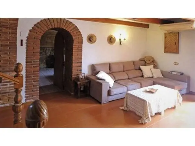 Masia en Vidreres Girona con 4 dormitorios y piscina opcional