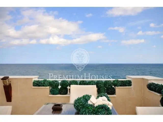 Casa de Lujo Estilo Mediterráneo en Caldes d'Estrac