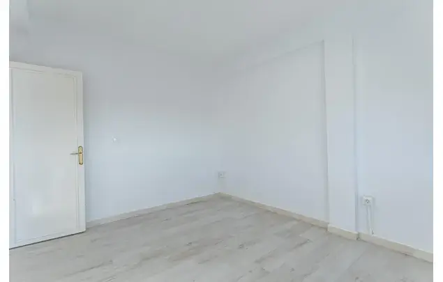 Alquiler Apartamento 3 Dormitorios 98m2 Castilleja de la Cuesta