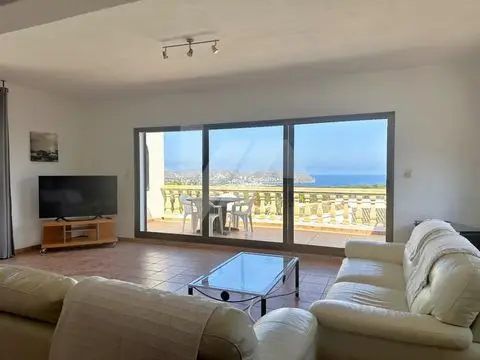 Villa en Moraira con Vistas al Mar Espectaculares