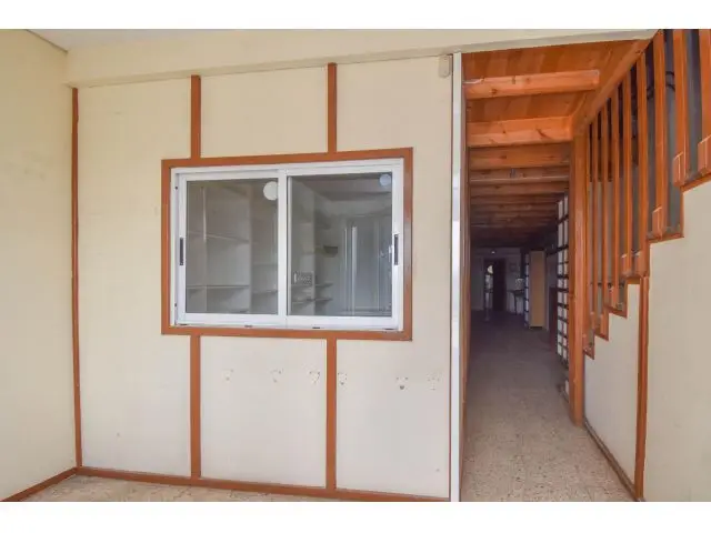 Local Comercial en Vilaboa 75m2 Cerca de Servicios