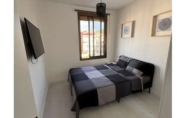 Alquiler de Habitaci
ón Amueblada en Barcelona