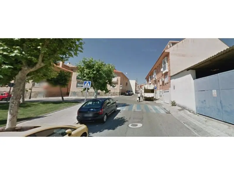 Venta Suelo Los Manantiales 337m2 Almacén 161m2 Ref SÒL_783