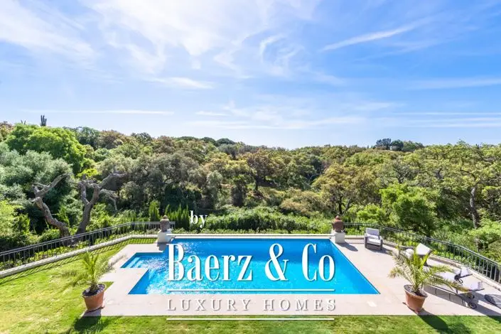 Villa 5 Dormitorios Sotogrande Altos Valderrama