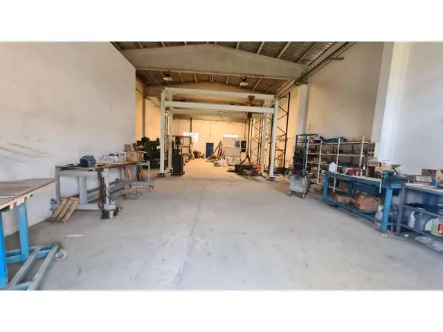 Nave Industrial en Breda Poligono Repiaix 288m2