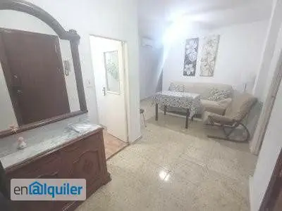 Vivienda estudiantes Ciudad Jardin 75m2 4 dormitorios