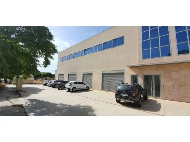 Nave Industrial en Alquiler Torrellano Elche 1125m2