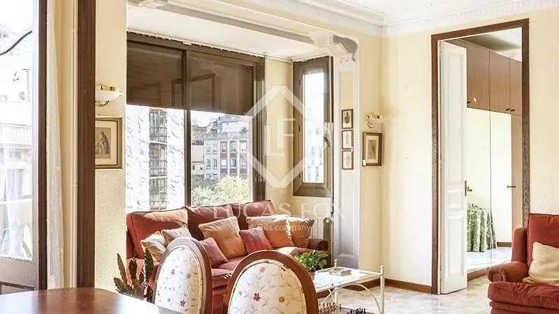 Piso con Encanto en el Eixample Izquierdo de Barcelona