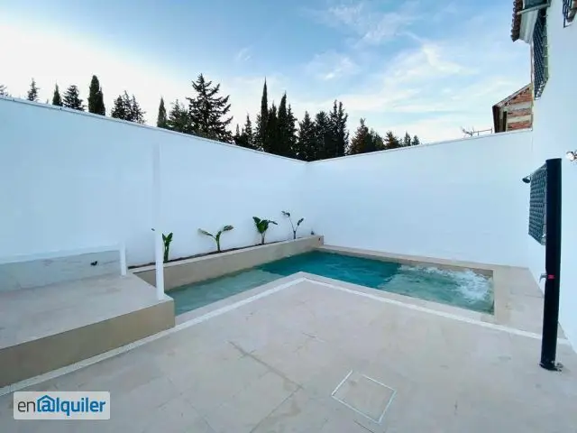 Alquiler Casa Adosada con Piscina en Alhaurin de la Torre