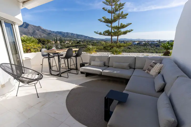 Apartamento en Alquiler Marbella 3 Dormitorios Lujo Vistas Panoramicas