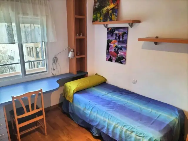 Habitacion Alquiler Albaida Espa
								
									 a