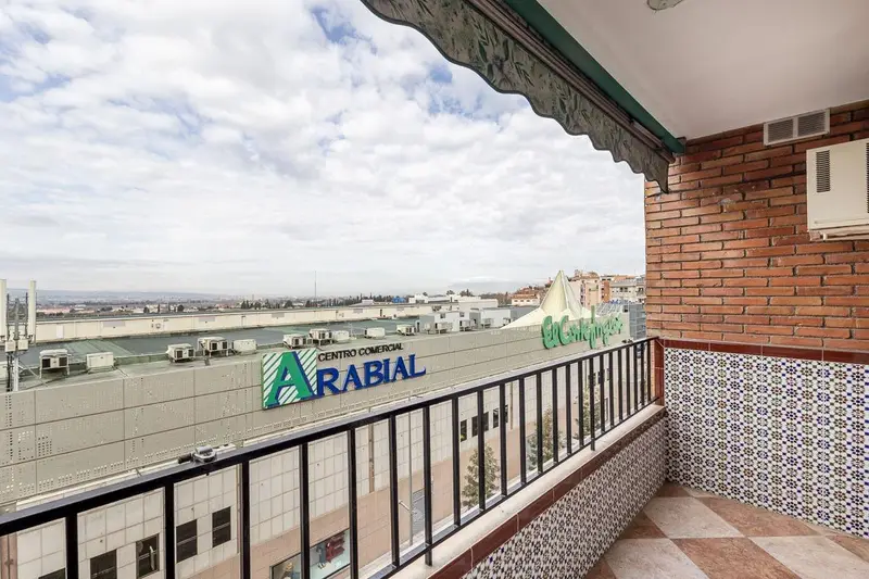 Venta Piso 4 Dormitorios 2 Baños Gran Via Hipercor Granada