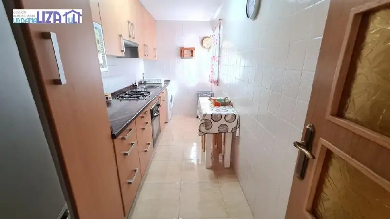 Apartamento en Playa San Juan con Vistas al Mar y Garaje