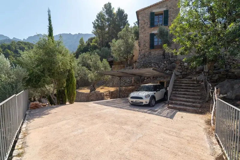Finca en Fornalutx Mallorca con Vistas a la Sierra de Tramuntana