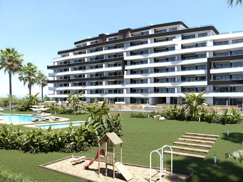 Apartamentos en San Miguel de Salinas con Piscina