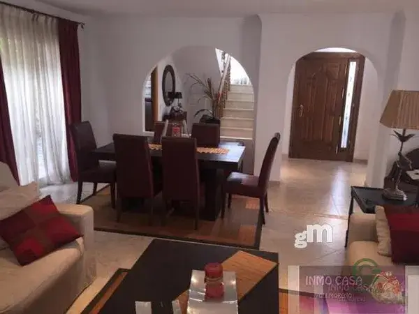 Villa de Lujo en Marbella Centro 3 Dormitorios Piscina Privada Parking