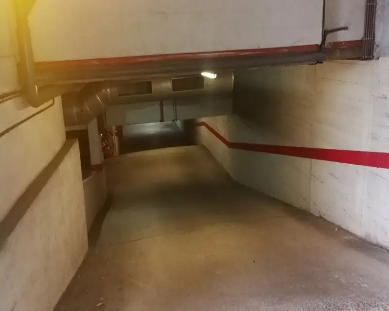 Garaje en Venta en Castellbisbal 12m2
