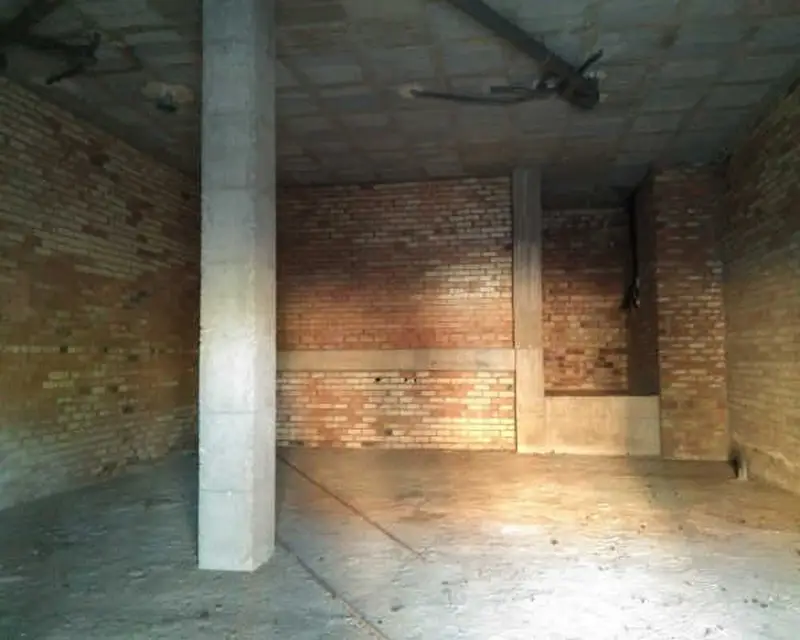 Local en Venta 179m2 Granada ARZOBISPO PEDRO DE CASTRO