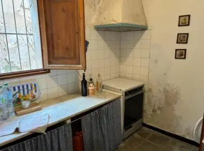Gran Casa de Pueblo para Reformar 180m²
