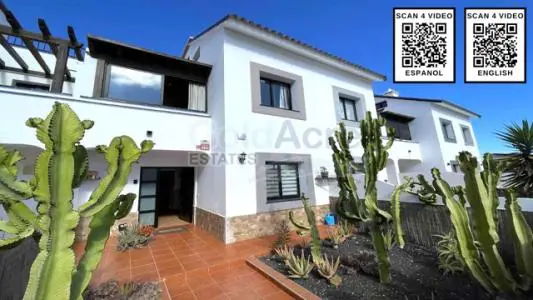Villa en Corralejo 3 Dormitorios Jardin Privado Cerca Playa