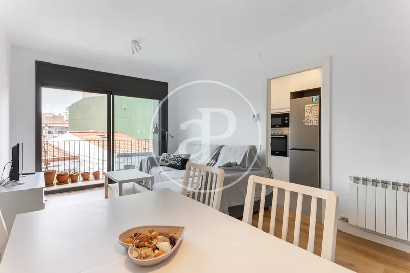 Piso en Alquiler Terrassa 89m2 3 Habitaciones Amueblado Parking