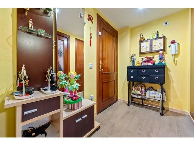 Planta Baja en Cambrils: 126m², 3 habitaciones, 2 baños, Excelente Ubicación