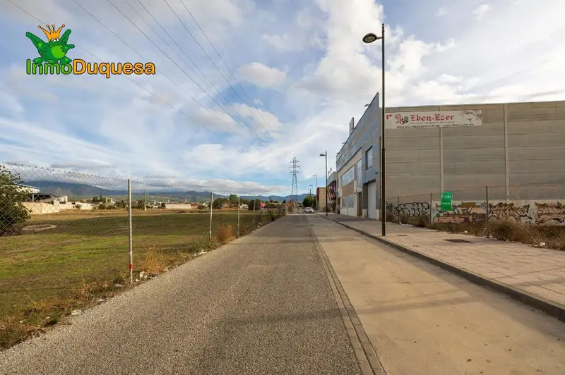 Venta Terreno Industrial Armilla 300m2