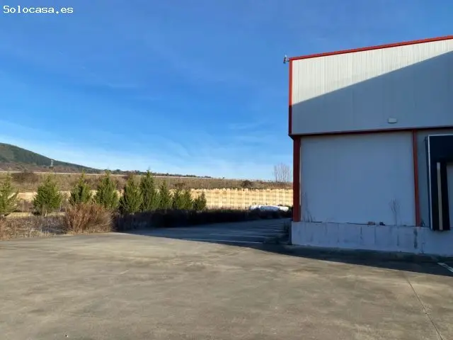 Nave Industrial 3175m2 San Roman de Bembibre