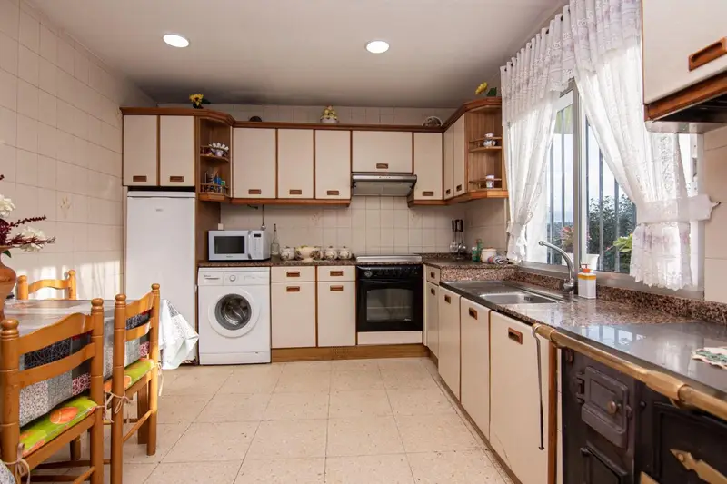 Chalet en venta en Coirós, A Coruña