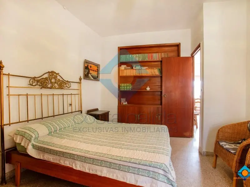 Piso en Venta en Puerto de Mazarrón 5 Dormitorios Cerca de la Playa