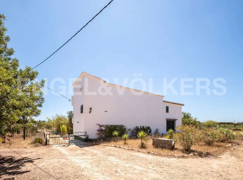Masia en venta El Vendrell 40000m2 cerca del mar