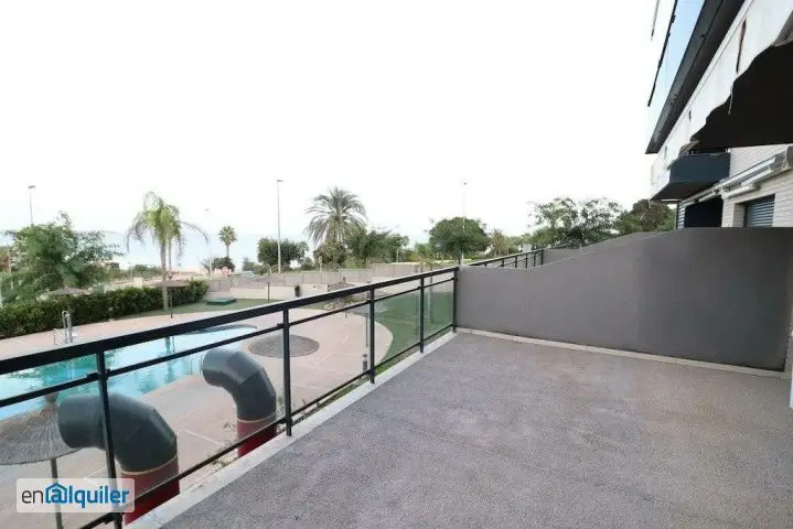 Alquiler Piso Terraza Mil Palmeras Cerca de la Playa