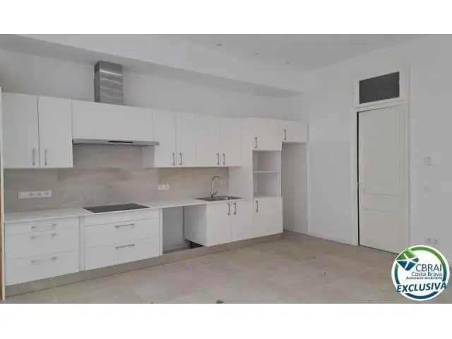 Casa en Venta en Centro de Figueres 142m2 3 Banos 4 Habitaciones