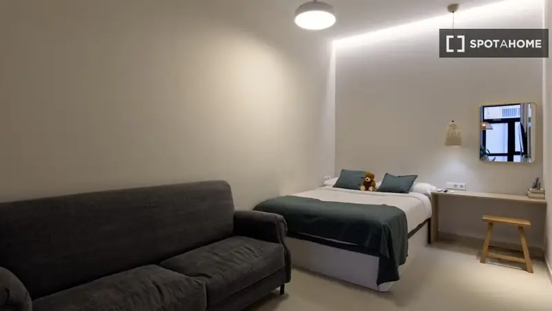Estudio Amueblado en Valencia