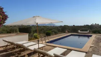 Casa Rústica en Venta Mallorca 4 Dormitorios Piscina Energia Solar