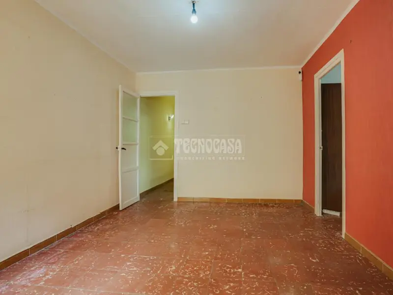 Piso en venta en Nou Barris