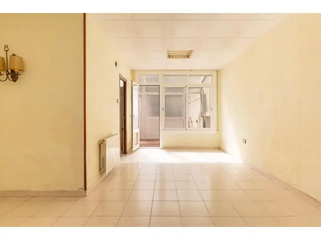 Casa Amb Encant Per Reinventar A Pere Parres