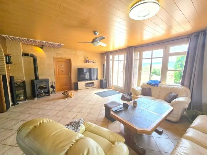 Villa en Venta 3 Dormitorios Jardin 4000m2