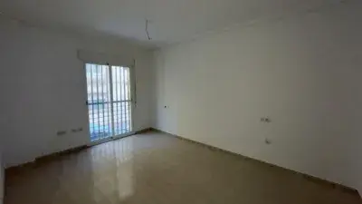 Piso en venta en Avenida de Barcelona 3 dormitorios planta baja