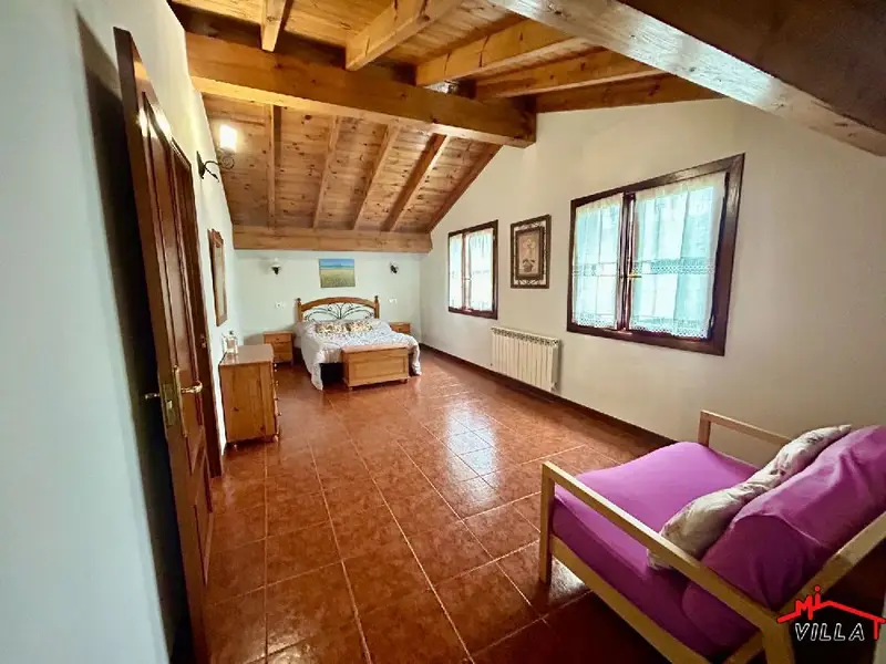 Venta Chalet con garaje en Beranga