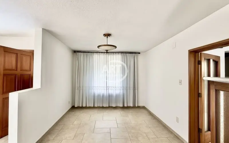 Chalet en venta en El Paraiso La Eliana Valencia