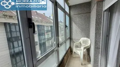 Piso en venta en el centro de Lalín 3 habitaciones