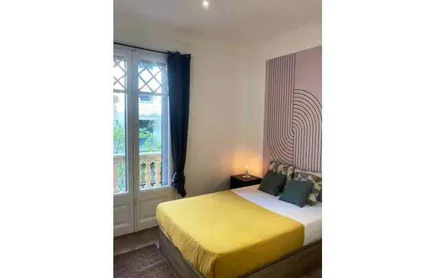 Rent a room of 80 m² in Barcelona