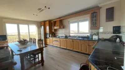 Casa en Venta Villanueva del Carnero 441m2 Almacén Caballerizas