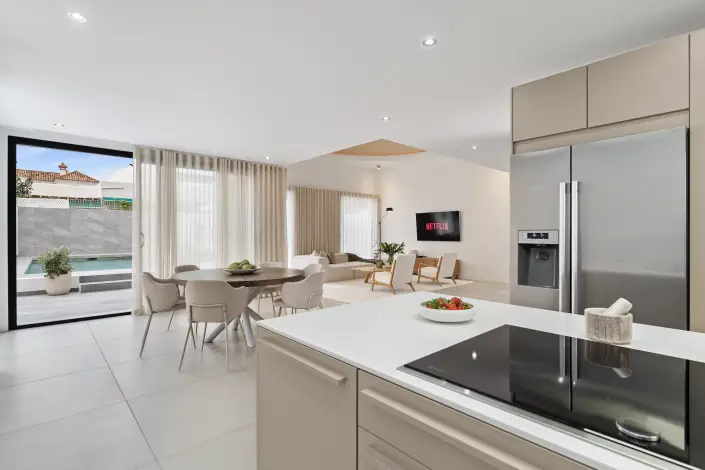 Villa Moderna en Nueva Andalucia 3 Dormitorios Cerca de Puerto Banus