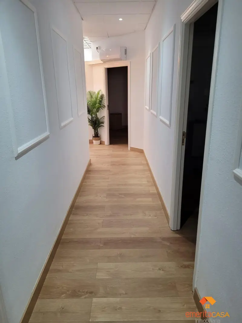 Venta Local Comercial 5 Habitaciones Almendralejo